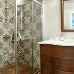 فندق Petite Boutique