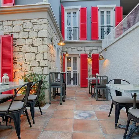 Petite Boutique 4* Çeşme